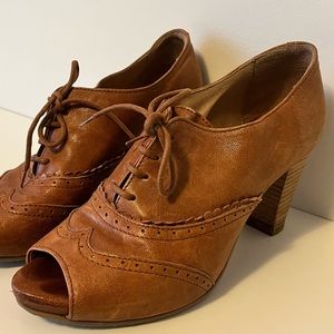 Leather Oxford Booties